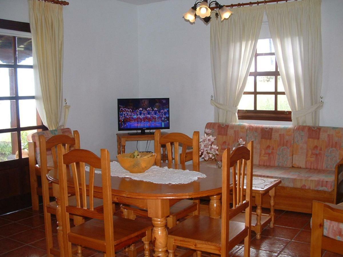 Casa Los Vinedos B Фуэнкальенте-де-ла-Пальма Экстерьер фото