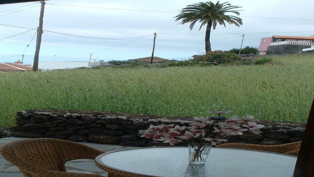Casa Los Vinedos B Фуэнкальенте-де-ла-Пальма Экстерьер фото