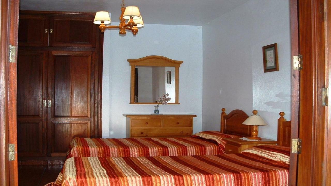 Casa Los Vinedos B Фуэнкальенте-де-ла-Пальма Экстерьер фото